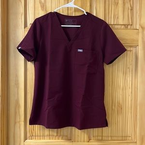 FIGS Catarina one pocket scrub top